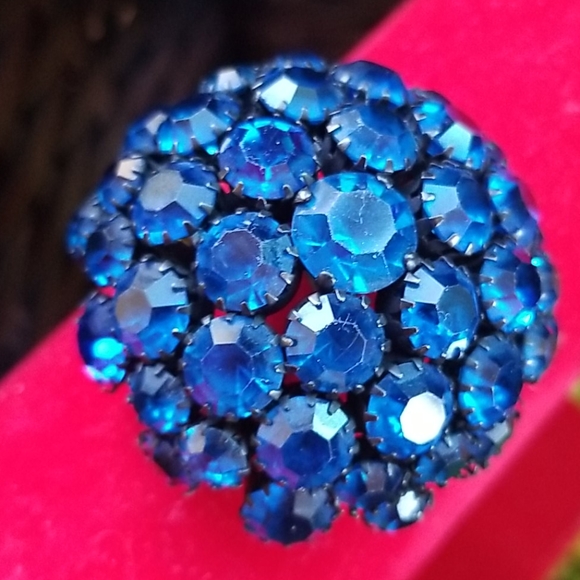50's MCM WARNER Domed Sapphire Cobalt Blue Crystal Glitzy Vintage Brooch Pin 2" - Picture 9 of 15